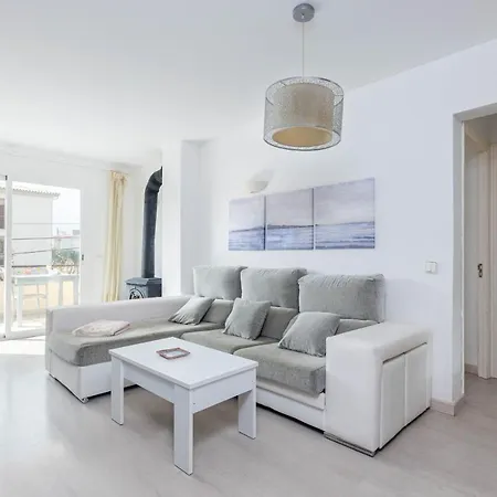 Apartment Yourhouse Llimonera