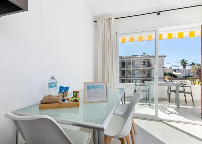 Yourhouse Llimonera Apartament *